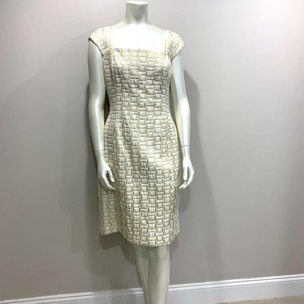 Ralph Lauren Easy and Comfortable Dress for Day or Evening. Size 16